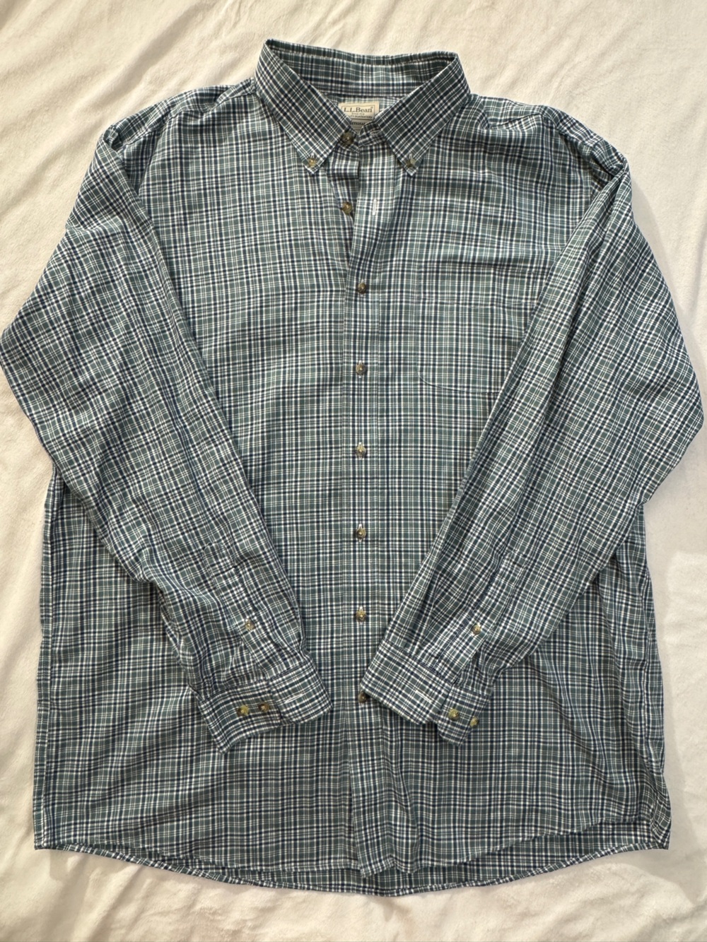 L.L. Bean XL Tall collared button up men’s plaid shirt